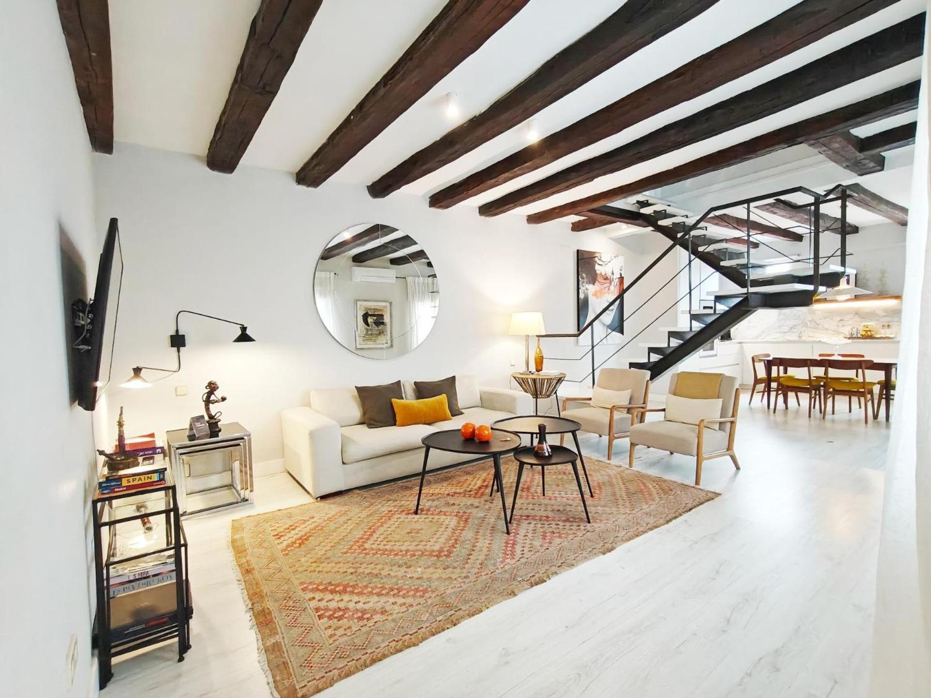 Lope De Vega Apartment Madrid Exterior photo
